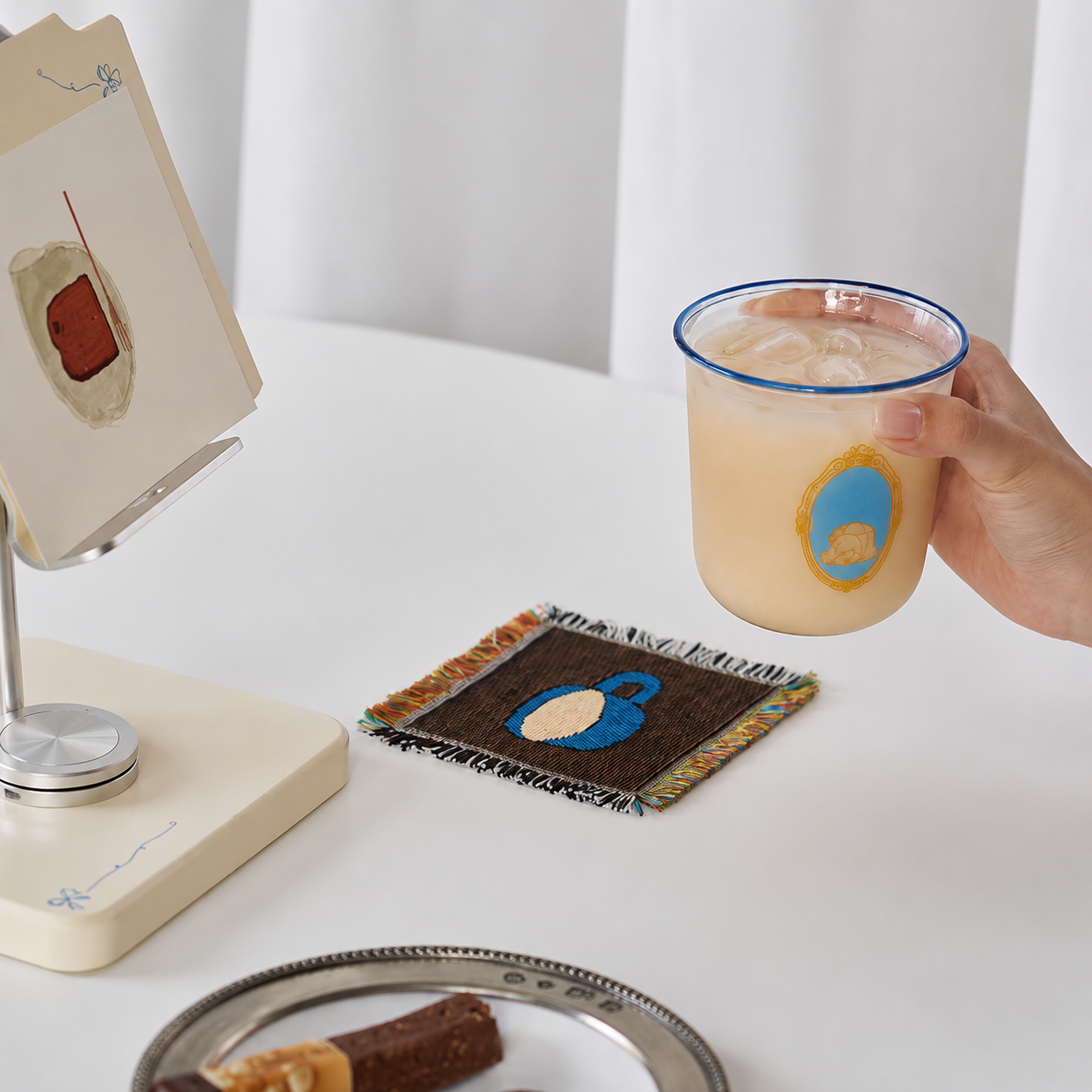 Coffee Woven Coaster – Artisan Table Coaster for Cozy Moments