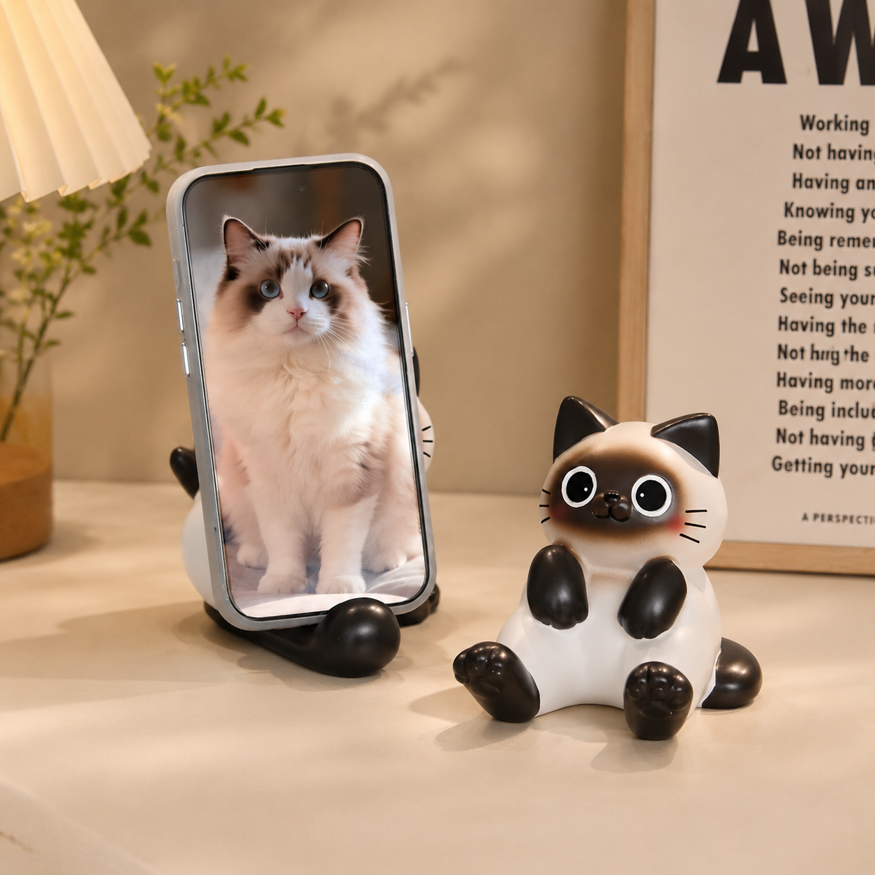 Cute Cat Phone Holder – Adorable Resin Cat Phone Stand, Kawaii Desktop Decor & Functional Smartphone Stand | Unique Gift for Cat Lovers