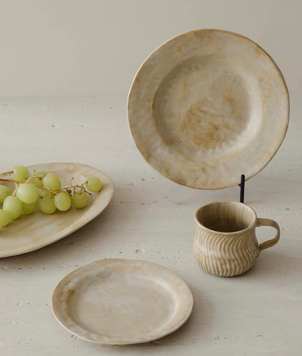 WS Luxury Collection – Sandflow Ceramic Serving Plate