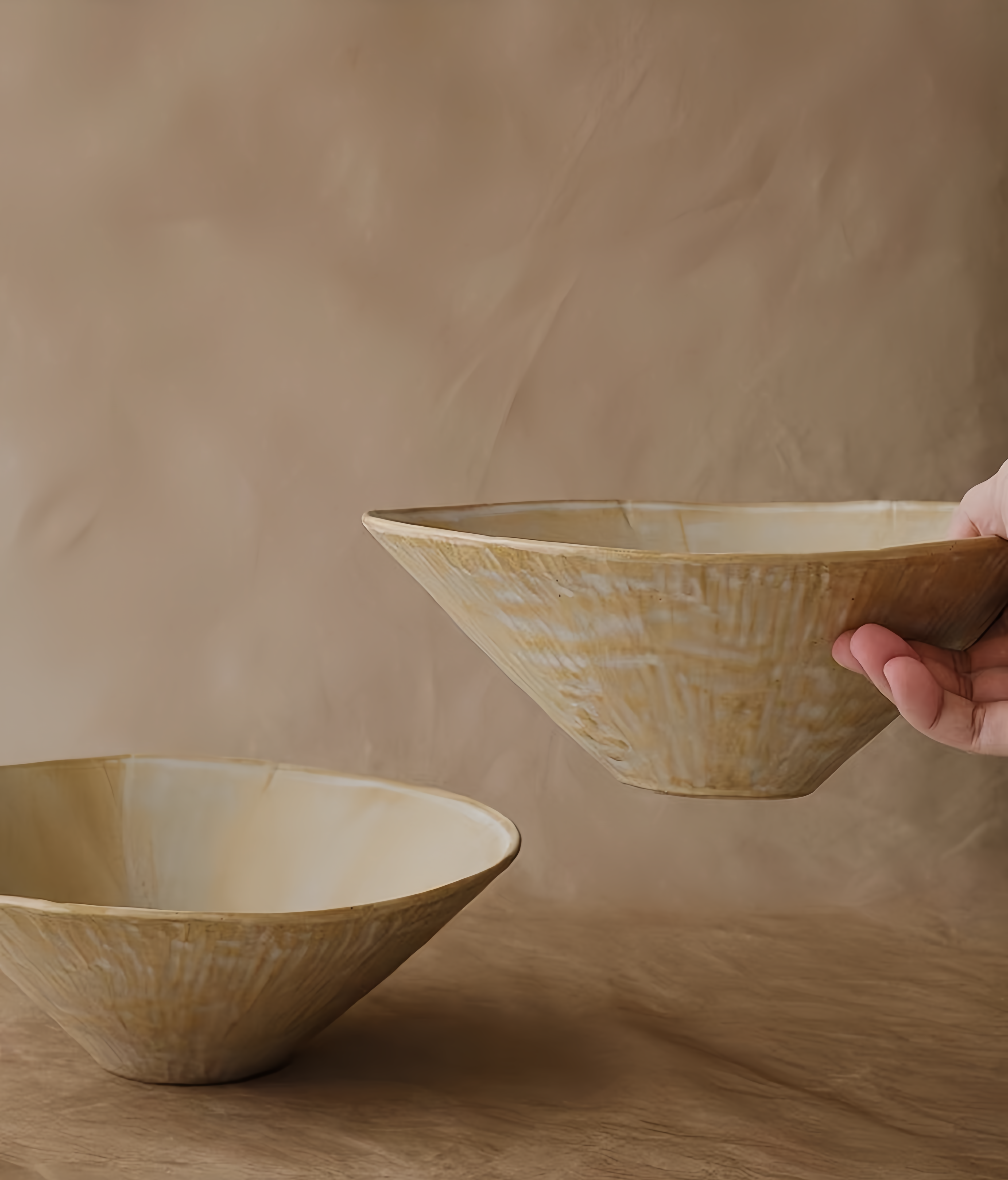 WS Luxury Collection | Shiro Large Ceramic Serving Bowl – Minimalist Wabi-Sabi Stoneware Bowl