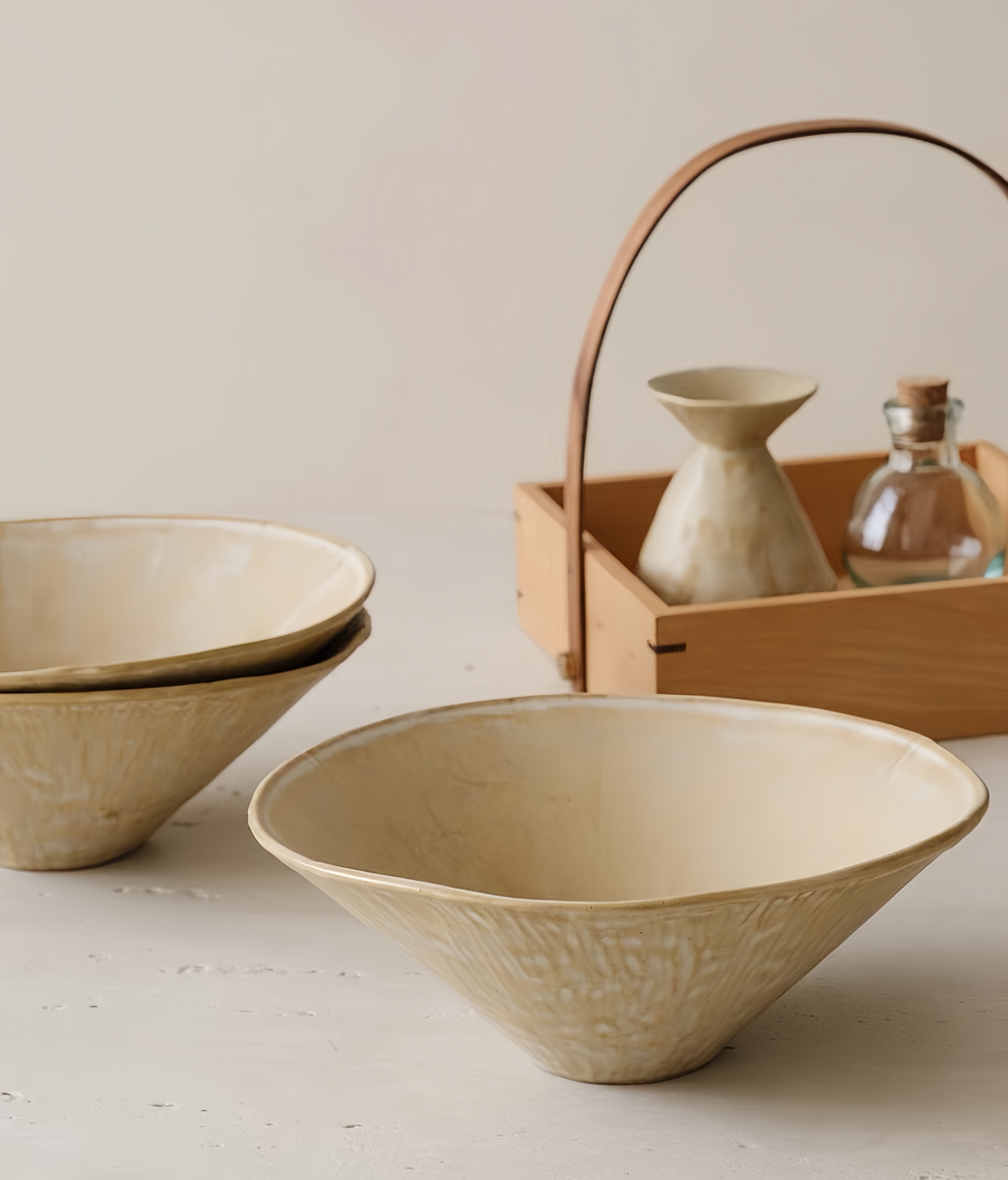 WS Luxury Collection | Shiro Large Ceramic Serving Bowl – Minimalist Wabi-Sabi Stoneware Bowl
