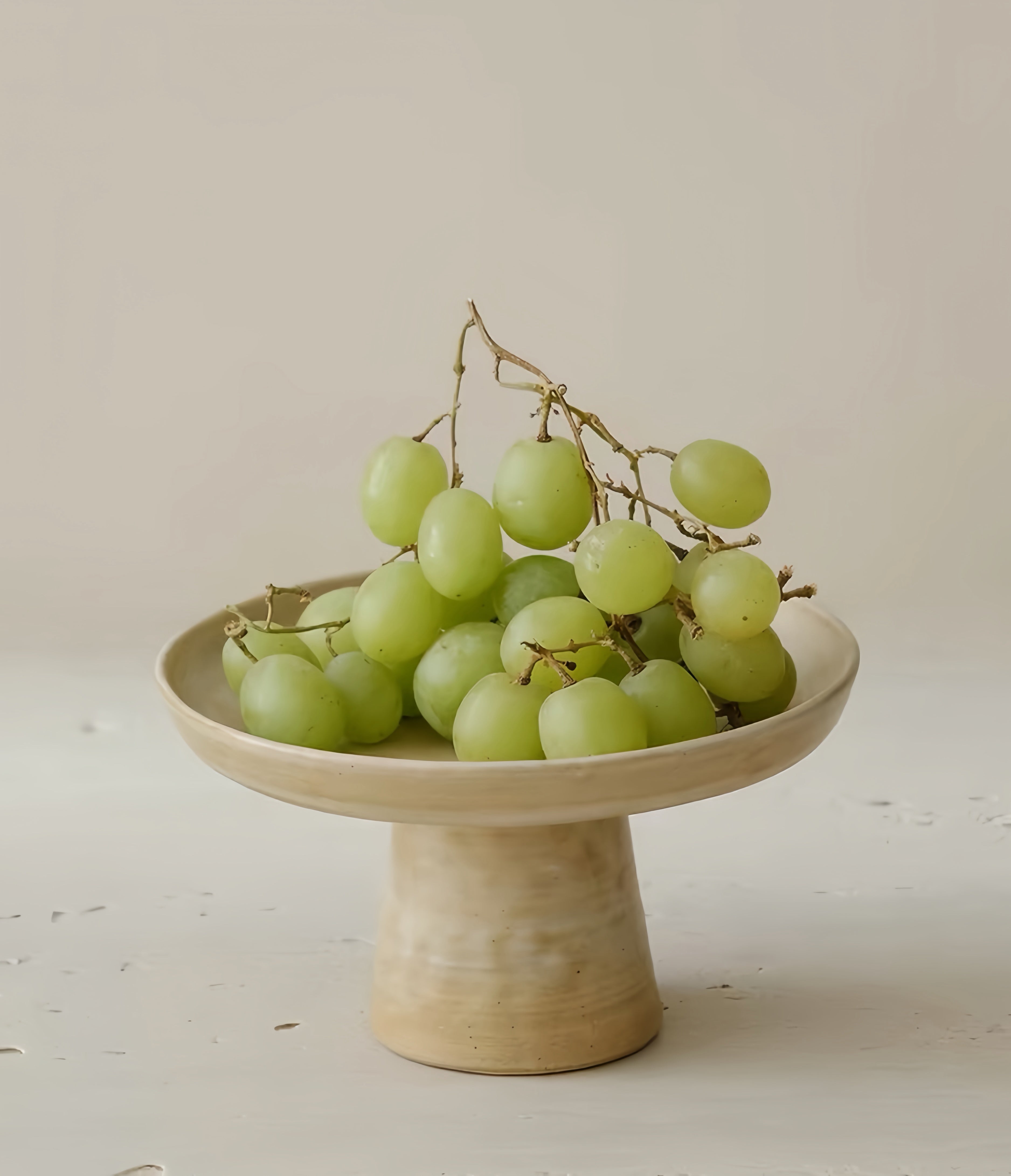 WS Luxury Collection | Taki Ceramic Footed Fruit Bowl – Japanese Wabi-Sabi Pedestal Serving Dish