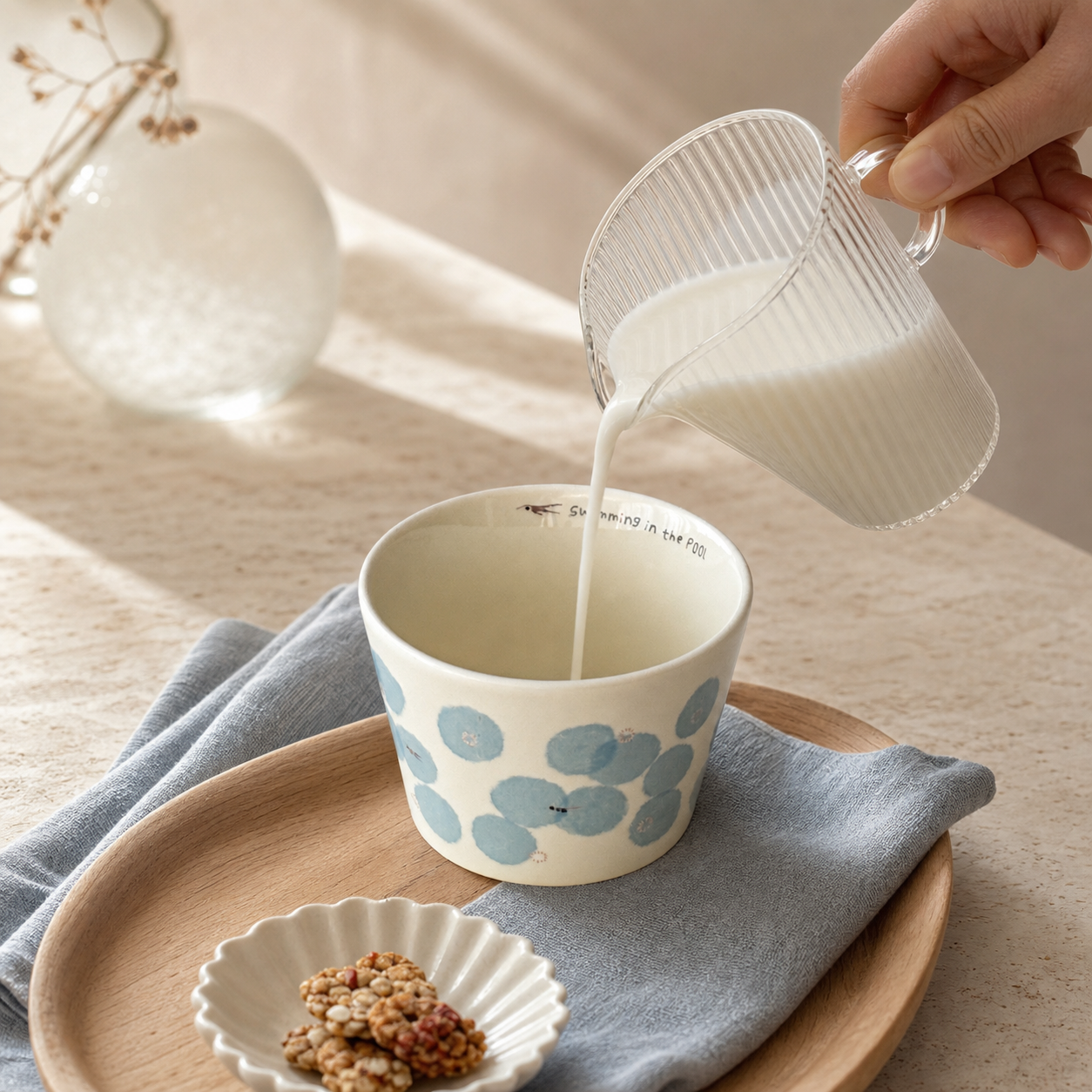 Blue Floral Ceramic Cup, 210ml Japanese Style Handleless Coffee Mug, Minimalist Tea Cup for Latte & Milk